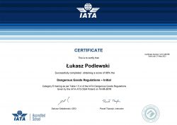 Łukasz Podlewski, certyfikat IATA